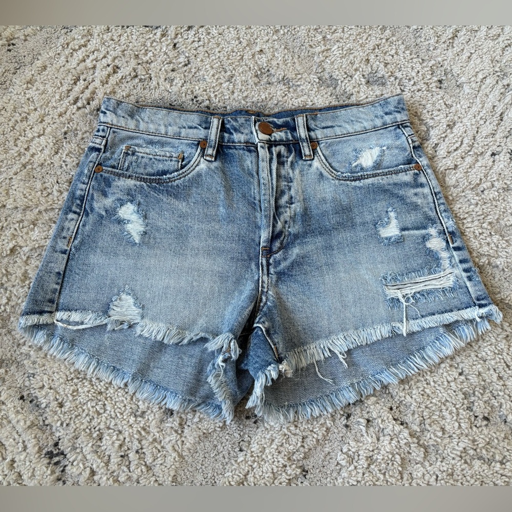 Blank NYC Distressed Blue Denim Jean Shorts Frayed Hem Size 26